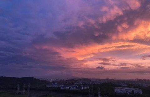 雨后南京晚霞惊艳朋友圈 南京唯美晚霞风景图片浪漫系列_8