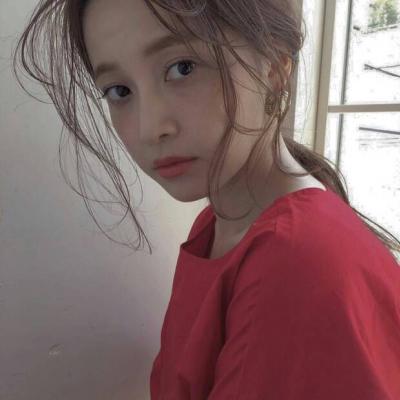 微信清纯唯美女生头像 红蕖枭枭秋烟里_6