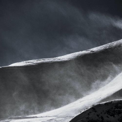 雪山风景的微信头像，天气恶劣的雪山很壮观_5